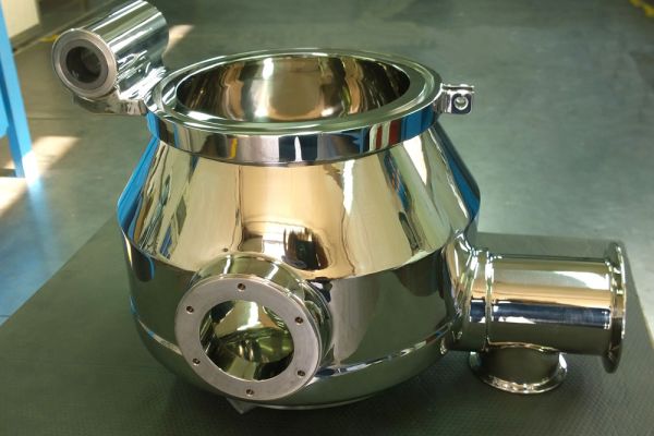 Metal carpentry for the pharmaceutical