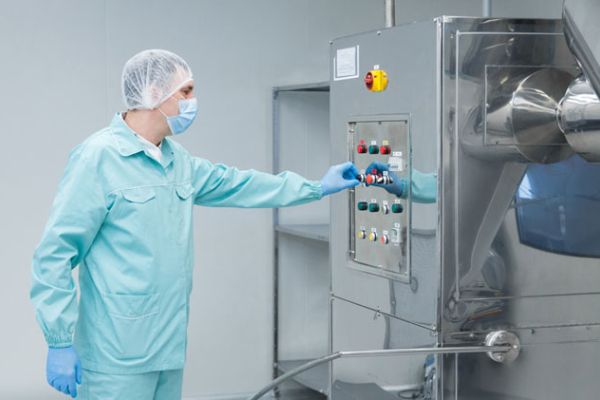 metal carpentry for the pharmaceutical
